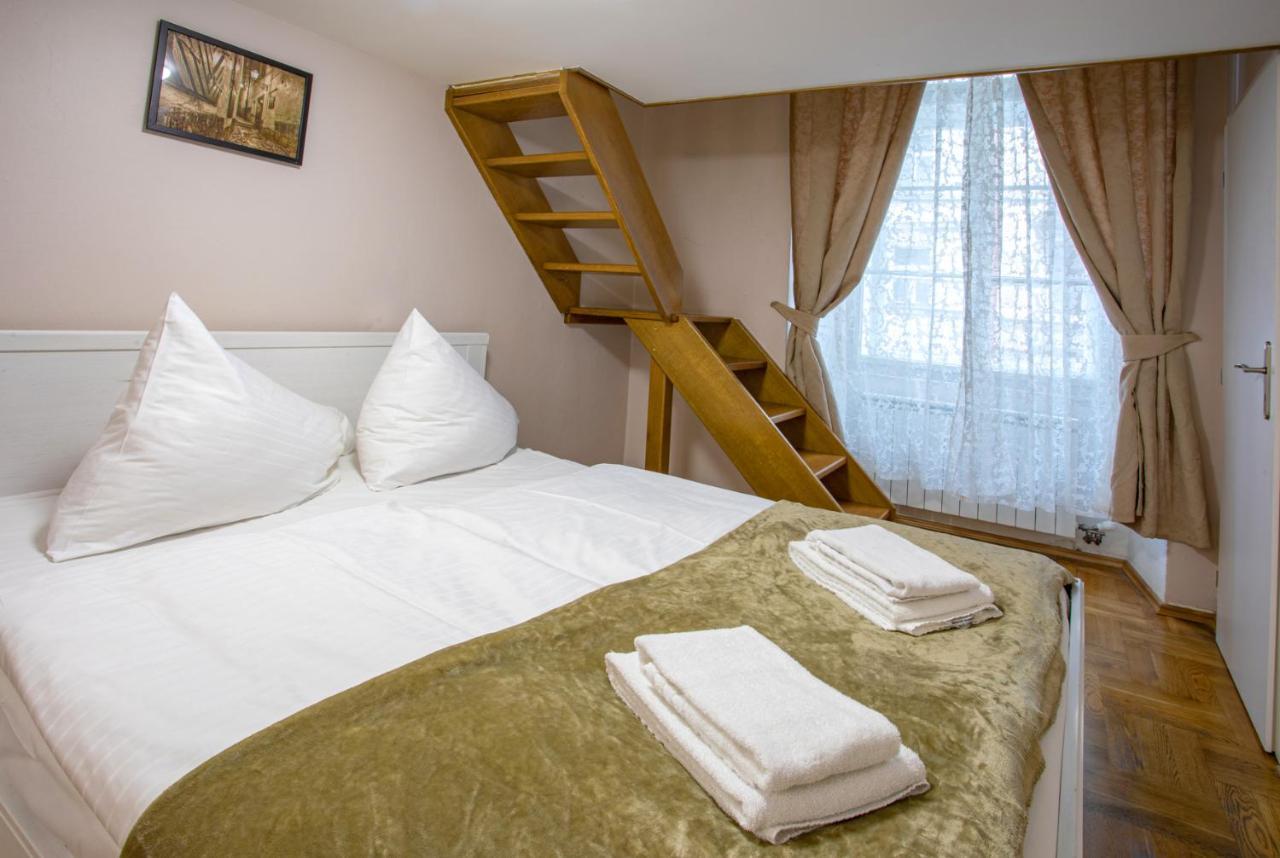 Apartment Michalska Prag